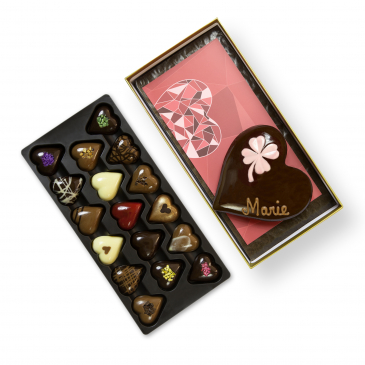 Corazón personalizado de chocolate para regalar a su madre, dia de la madre