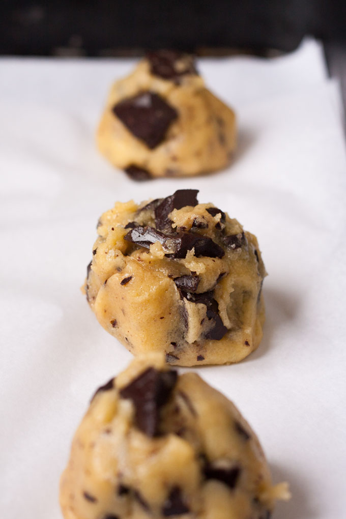 Een makkelijk recept voor het bakken van een choco cookies
